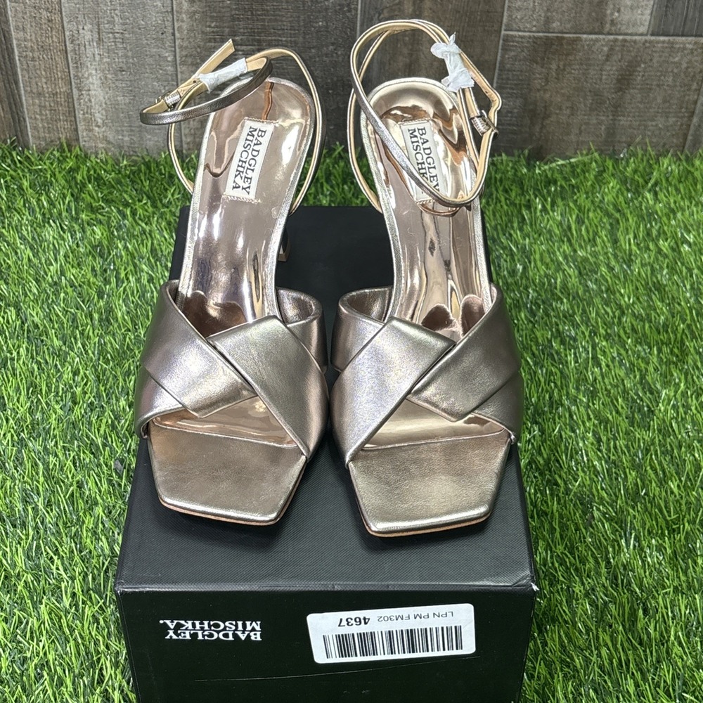 Badgley Mischka Brynlee Heeled Sandal Gold Metallic Size 10 NIB